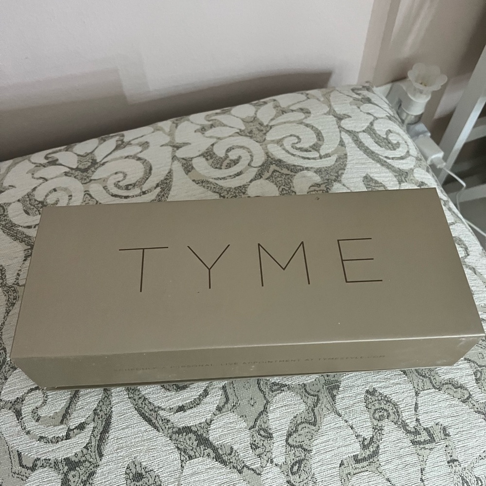 Tyme iron Pro straightener/curling iron